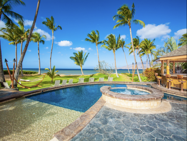 Wailea Luxury Four Bedroom Main House Guest Cottage
