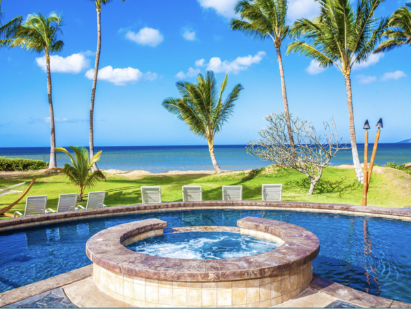 Wailea Luxury Four Bedroom Main House Guest Cottage