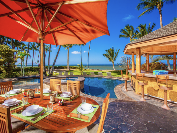 Wailea Luxury Four Bedroom Main House Guest Cottage