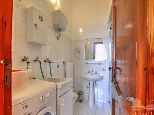 Praiano, Italy Villa Three Bedrooms Sleeps 11 & Sea Views