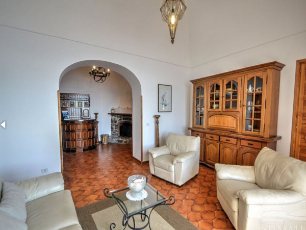 Praiano, Italy Villa Three Bedrooms Sleeps 11 & Sea Views