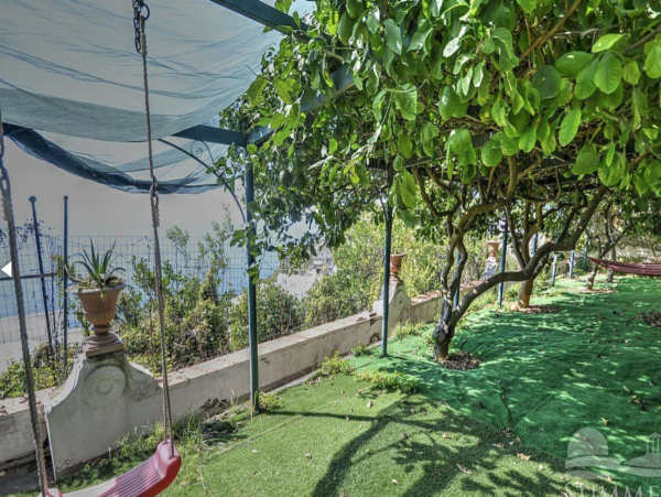 Praiano, Italy Villa Three Bedrooms Sleeps 11 & Sea Views