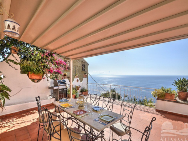 Praiano, Italy Villa Three Bedrooms Sleeps 11 & Sea Views