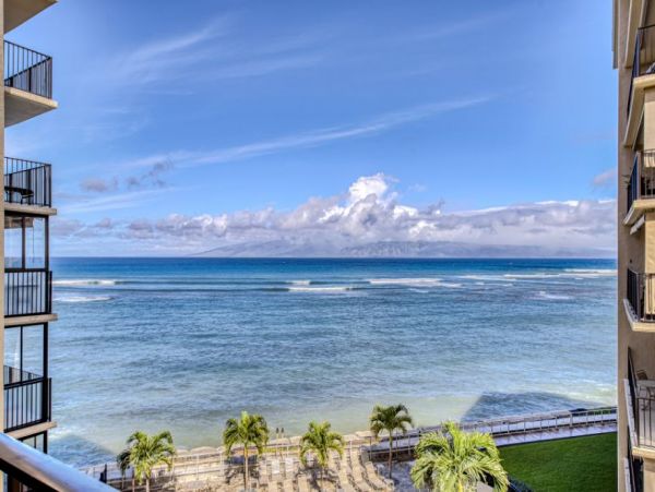 On Beach Lahaina Vacation Condo Two Bedrooms Sleeps 6
