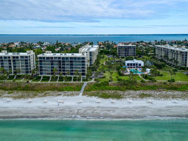 Longboat Key 2 Bedroom Beach Condo Great Resort Amenities