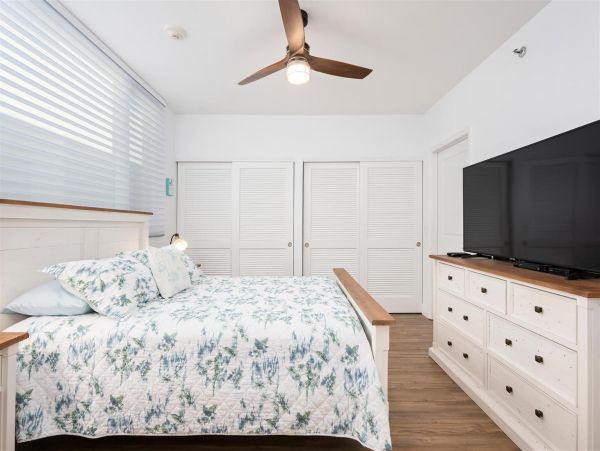 Longboat Key 2 Bedroom Beach Condo Great Resort Amenities