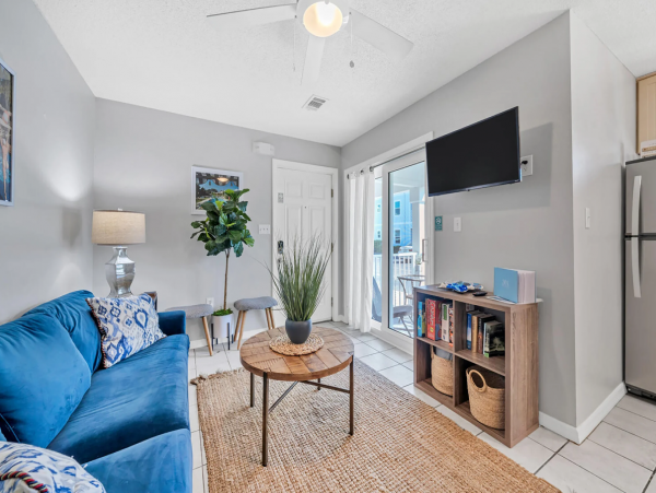 Ground-Level Unit with 2 Bedrooms in Seagrove Beach
