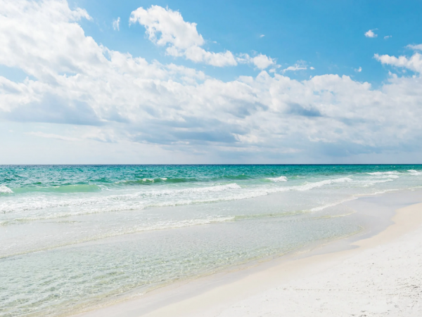 Ground-Level Unit with 2 Bedrooms in Seagrove Beach