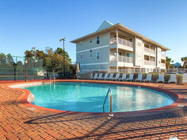 Ground-Level Unit with 2 Bedrooms in Seagrove Beach