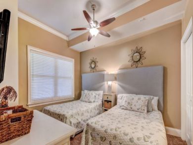 Santa Rosa Beach Vacation Condo Sleeps Eight Guests.