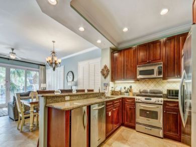 Santa Rosa Beach Vacation Condo Sleeps Eight Guests.