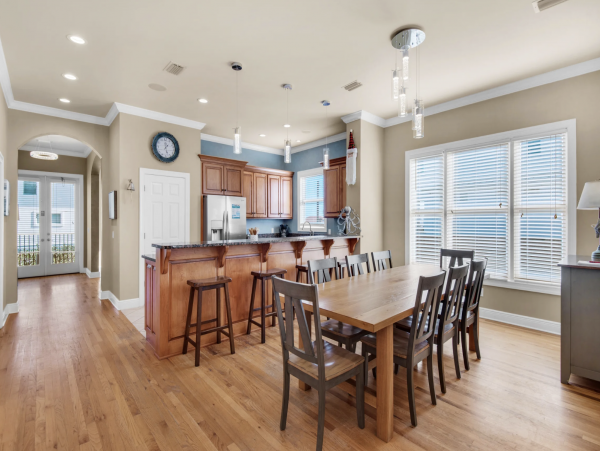 Seven Bedroom Luxury Vacation pool Home in Miramar Beach