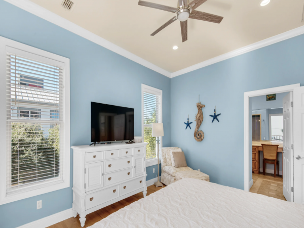 Seven Bedroom Luxury Vacation pool Home in Miramar Beach