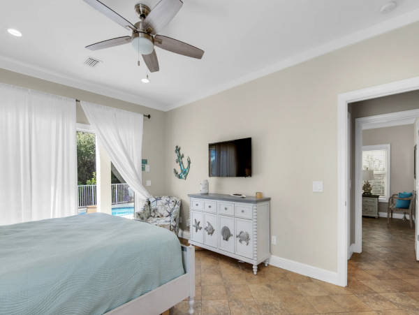Seven Bedroom Luxury Vacation pool Home in Miramar Beach