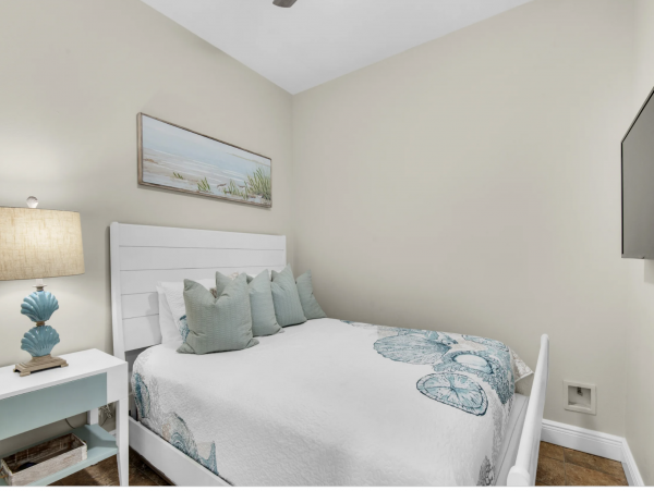 Seven Bedroom Luxury Vacation pool Home in Miramar Beach