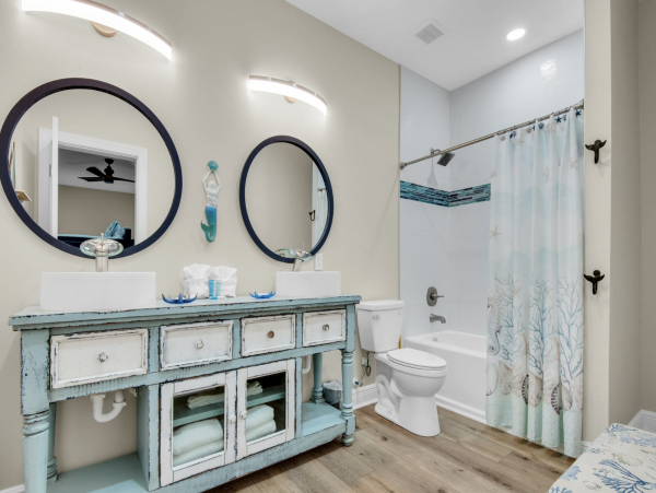 Seven Bedroom Luxury Vacation pool Home in Miramar Beach