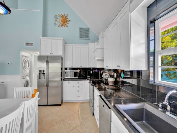 Florida Keys Sombrero Beach 3 Bedroom Pool Home On Canal
