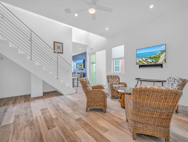 Ocean Front 4 Bedroom Home in Marathon Sleeps 10