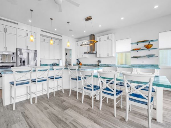 Ocean Front 4 Bedroom Home in Marathon Sleeps 10