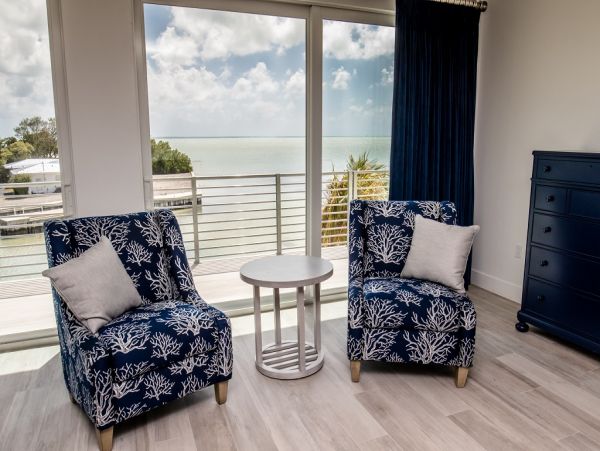 Ocean Front 4 Bedroom Home in Marathon Sleeps 10