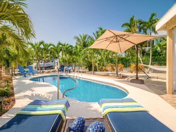Sombrero Beach Vacation Home Boat Dock Pool
