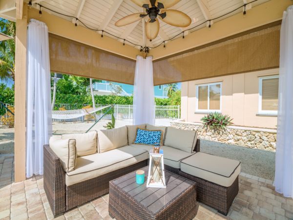 Sombrero Beach Vacation Home Boat Dock Pool