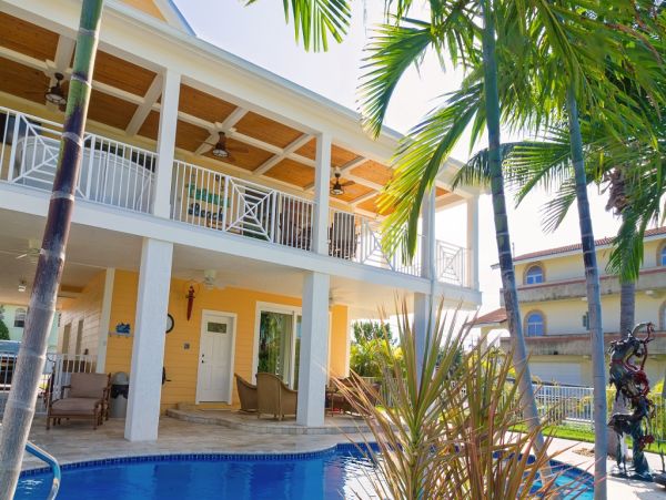 Marathon Vacation Rental Home Five Bedrooms