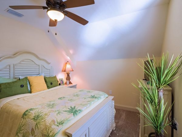 Marathon Vacation Rental Home Five Bedrooms