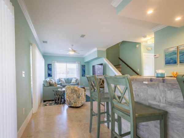 Marathon Walk to Beach Four Bedroom Vacation Home
