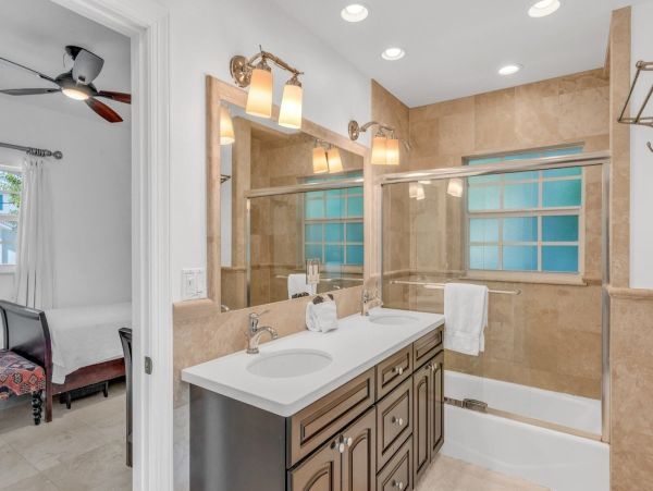 Luxury Key Colony Beach Vacation Rental - Florida Keys Waterfront Villa with Pool