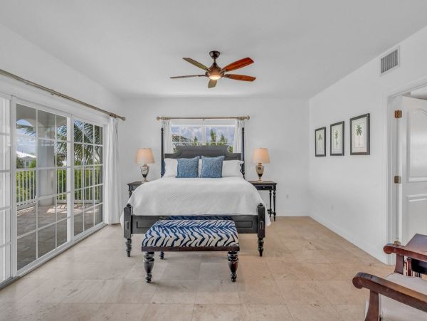 Luxury Key Colony Beach Vacation Rental - Florida Keys Waterfront Villa with Pool