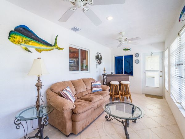 Three Bedroom Key Colony Beach Vacation Home Sleeps 8 Guests