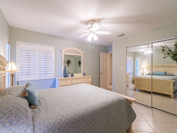 Three Bedroom Key Colony Beach Vacation Home Sleeps 8 Guests