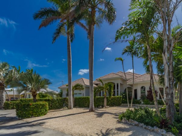 Key Colony Beach Canalside Four Bedroom Pool Home