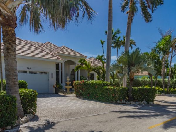 Key Colony Beach Canalside Four Bedroom Pool Home