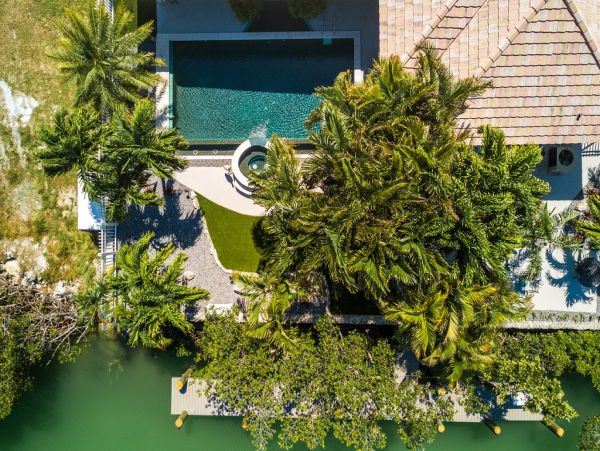 Key Colony Beach Canalside Four Bedroom Pool Home
