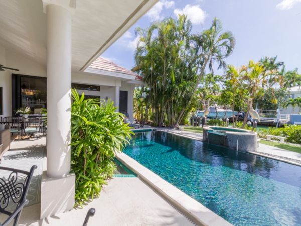 Key Colony Beach Canalside Four Bedroom Pool Home
