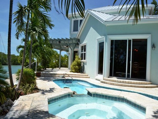 Marathon 4 Bedroom Vacation Home Private Pool & Spa