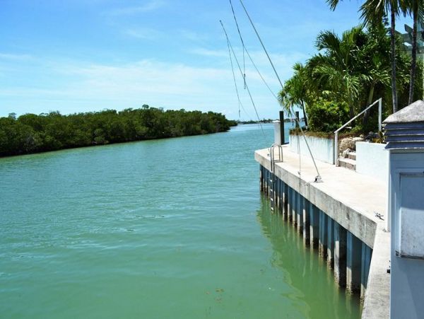 Marathon 4 Bedroom Vacation Home Private Pool & Spa