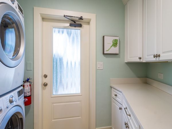 Charming Marathon Vacation Home 4-Bedroom near the Ocean with Pool