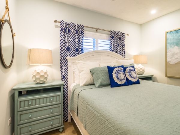 Charming Marathon Vacation Home 4-Bedroom near the Ocean with Pool