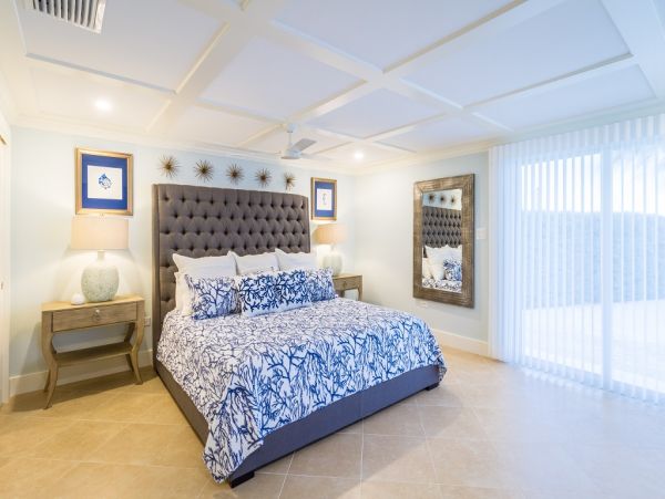 Charming Marathon Vacation Home 4-Bedroom near the Ocean with Pool