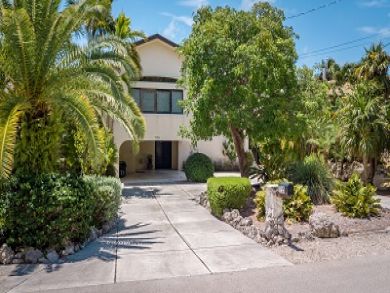 4 Bedroom Key Colony Beach Vacation Home Plus Guest House