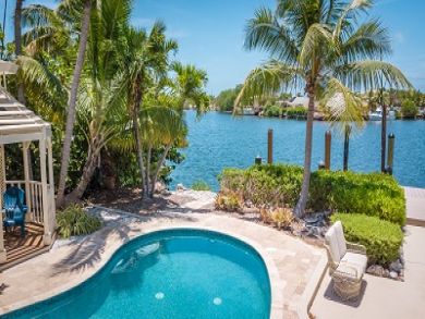 4 Bedroom Key Colony Beach Vacation Home Plus Guest House