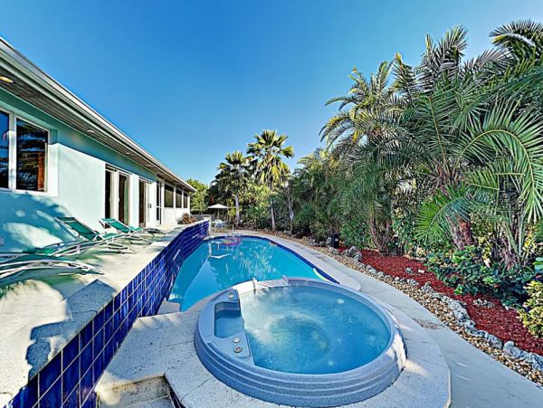 Florida Keys Luxury Living - Pool,  Boat Dock, Water Views