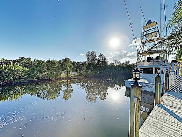 Florida Keys Luxury Living - Pool,  Boat Dock, Water Views