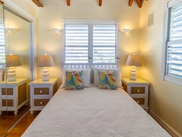 Marathon Vacation Gulf Side l Home Two Bedrooms + Loft