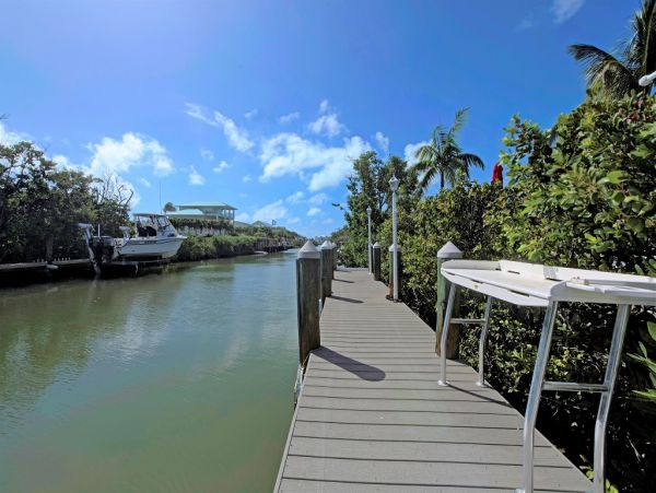 Marathon Vacation Rental Sleeps Eight Guests