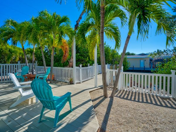 Marathon Vacation Home Water Views Sleeps Four Guests