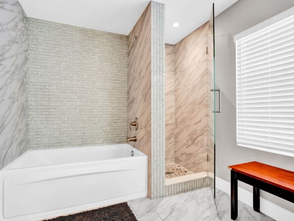 Marathon Vacation Home Water Views Sleeps Four Guests